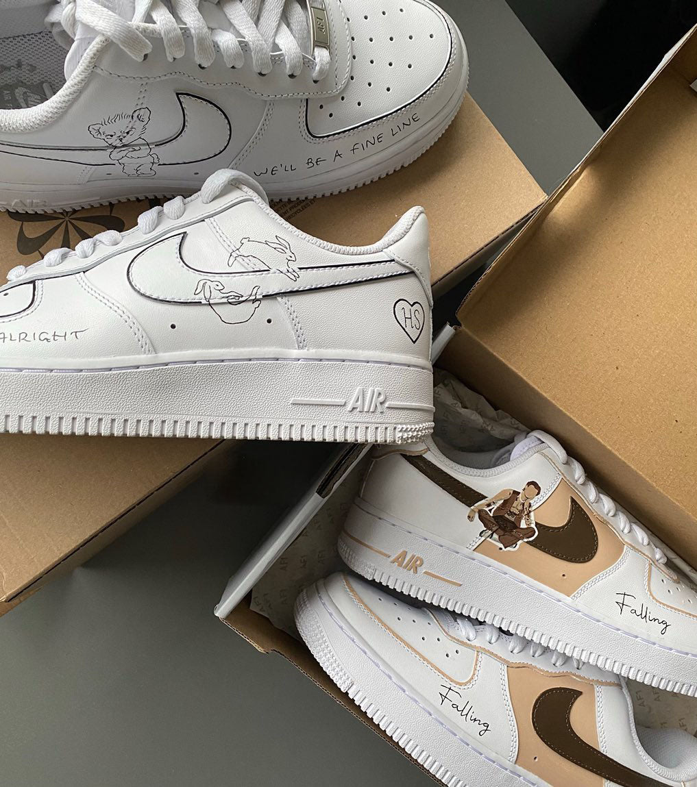 Handpainted Sneakers - Personalised Sneakers - Custom Harry Fine Line Nike Air Force - Air Force 1 AF1 Sneakers