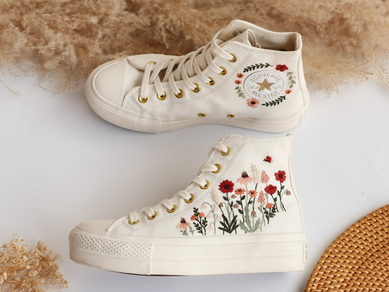 Platform Converse, Flowers Embroidered Wedding Converse Platform Shoes, Wedding Sneakers for Bride, Floral Embroidered Converse Platform