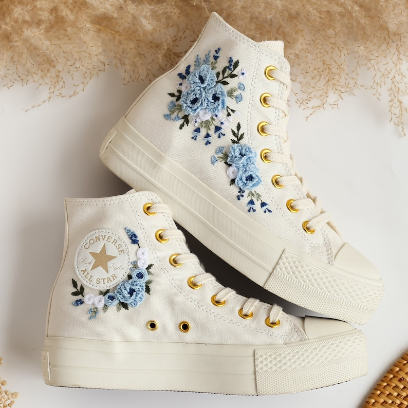 Embroidered Converse Platform, Wedding Converse Embroidery Dusty Blue Floral, Wedding Flowers Embroidered Sneakers, Wedding Shoes for Bridal