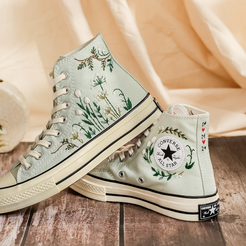 Customized Embroidered Converse High Tops, Flower Embroidered Shoes Women, Personalized Sneakers, Wedding Converse for Bride, Handmade Gift