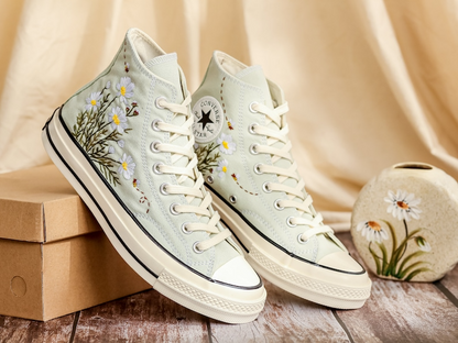 Custom Embroidered Converse Women, Daisy Embroidered Shoes for Bride, Bridal Flowers Embroidered Sneaker for Wedding, Unique Gifts for Her