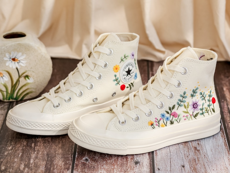 Custom Bridal Flowers Embroidered Converse for Wedding, Flowers Embroidered Sneakers for Bride, Flowers Embroidered Shoes, Wedding Gifts