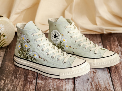 Custom Embroidered Converse Women, Daisy Embroidered Shoes for Bride, Bridal Flowers Embroidered Sneaker for Wedding, Unique Gifts for Her