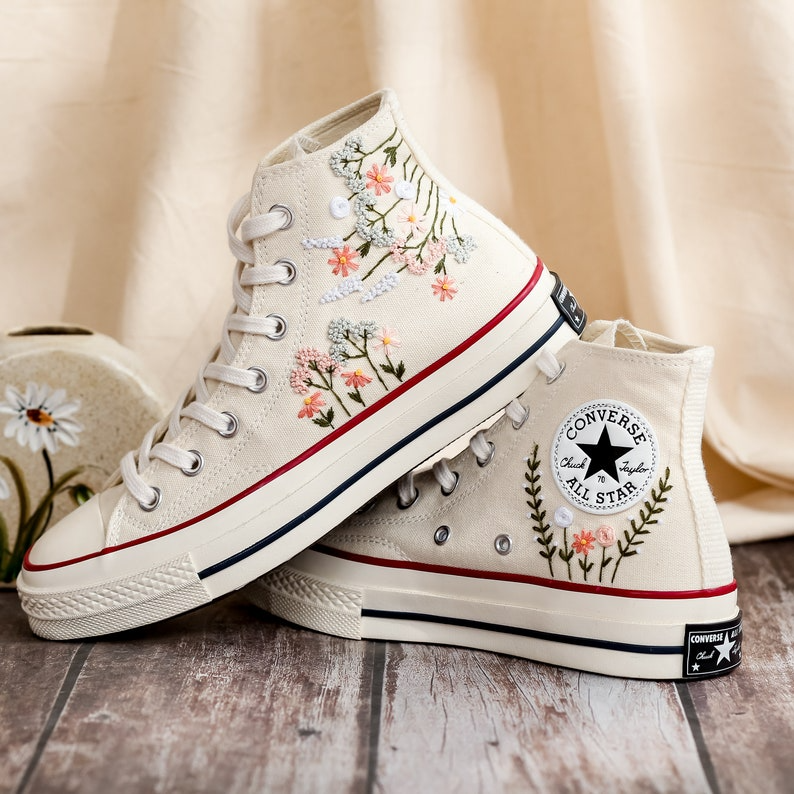 Embroidered Converse High Tops 1970s, Flowers Embroidery Converse, Floral Embroidered Shoes Custom, Gift for Best Friend, Birthday Gift