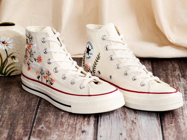 Embroidered Converse High Tops 1970s, Flowers Embroidery Converse, Floral Embroidered Shoes Custom, Gift for Best Friend, Birthday Gift