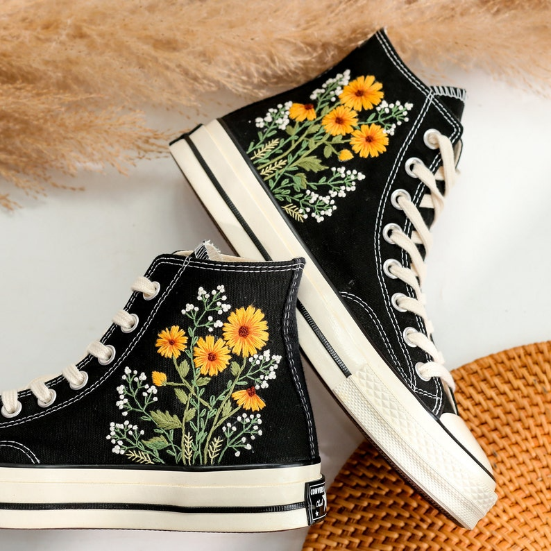 Embroidered Converse Sunflower and Queen Anne's lace, Converse High Tops Chuck Taylor Embroidered Sunflower, Sunflower Embroidered Converse