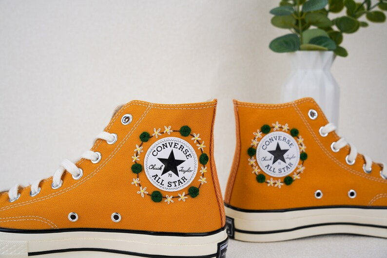 Small Wild Daisy Flowers Hand Embroidery Converse Shoes, Handmade And Customizable, Converse Chuck Taylor 1970s