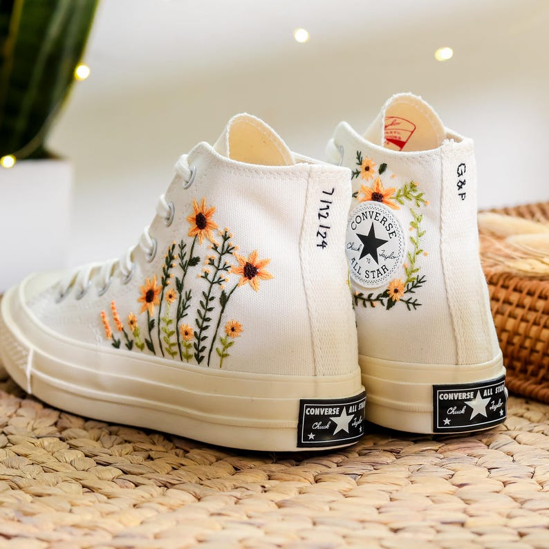 Custom Wedding Converse Embroidered Sunflower for Bride, Wedding Flower Embroidered Shoes, Bridal Flower Embroidered Sneaker Name Embroidery