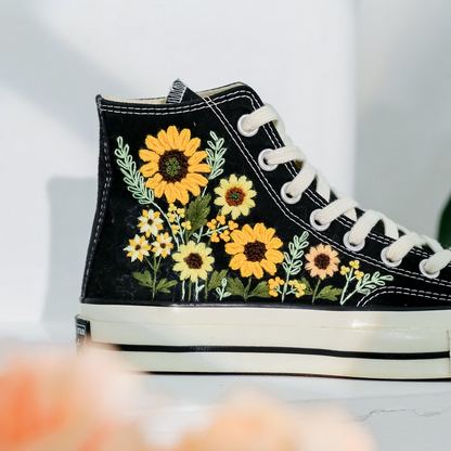 Embroidered Converse Custom, Sunflower Embroidered Shoes, Sunflower Embroidered Converse, Sunflower Embroidered Sneakers, Gifts for Couples