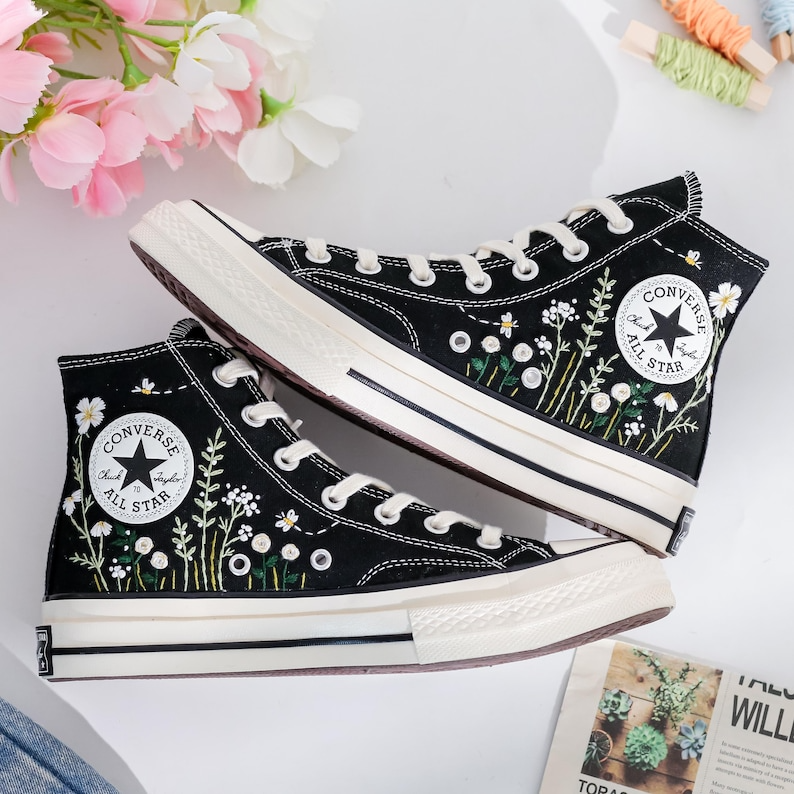 Custom Converse Chuck Taylor Daisy Embroidered Converse Shoes, Garden Flower Embroidered Sneaker, Embroidery Floral Shoes, Gifts for Her