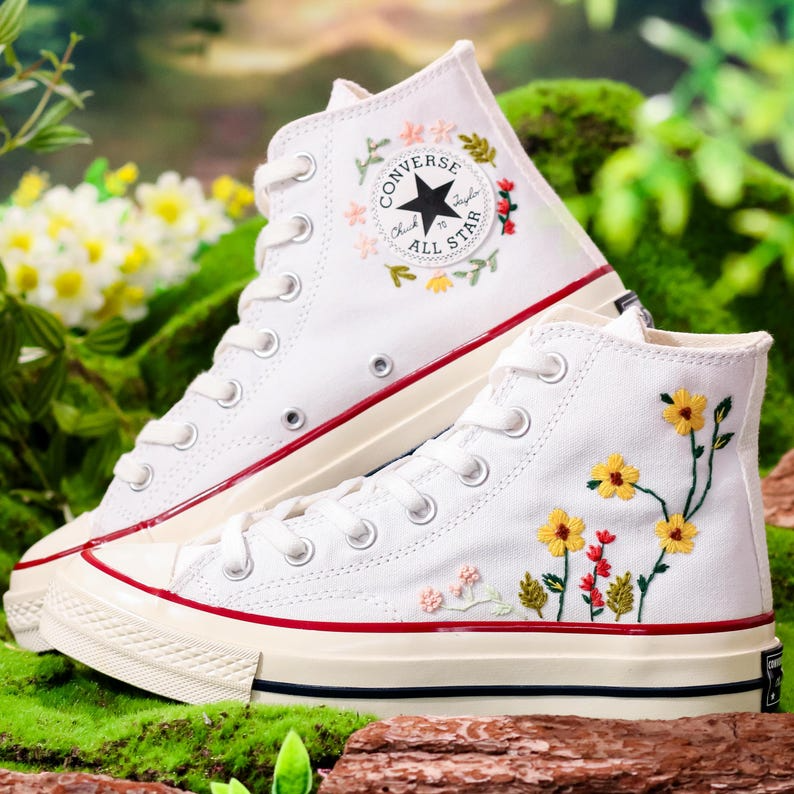 Embroidered Wedding Converse, Bridal Flowers Embroidered Sneakers for Bride, Sunflower Embroidery Shoes for Bride, Wedding Gift for Couple