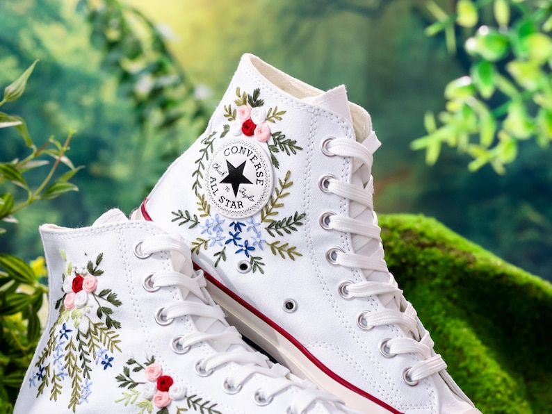 Wedding Converse High Tops Custom, Bridal Flower Embroidery Shoes, Wedding Flower Embroidered Sneaker for Bride, Unique Gifts for Couple