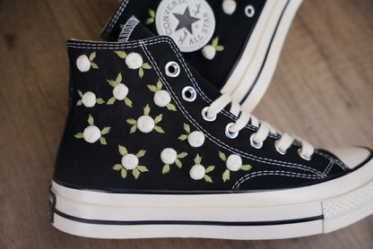 Custom Embroidered Converse Chuck Taylor, White Roses Hand Embroidered Converse, Wedding Flowers Shoes