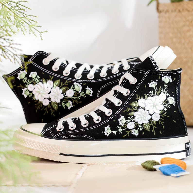 Custom Embroidered Converse High Tops, Custom Shoes Taylor 1970s White Flower Embroidered, Wedding Flower Embroidered Sneaker for Bride