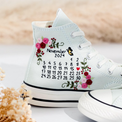 Bridal Converse Embroidery Flowers, Wedding Shoes for Bride, Wedding Flower Embroidered Converse, Bridal Converse Custom, Custom Wedding