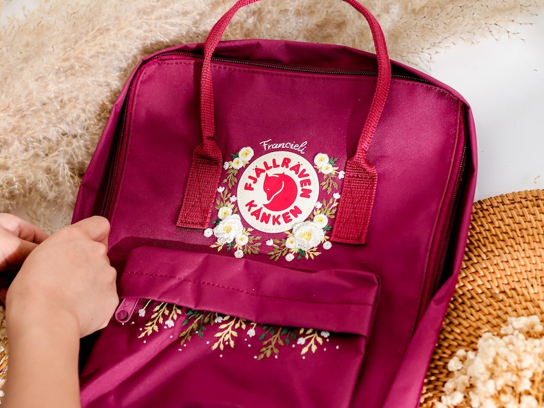 Flowers Embroidered Fjallraven Kanken Custom, Rose Flowers Embroidered Backpack Custom, Fjallraven Rucksack Bestickt, Birthday Gift