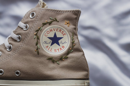 Shoe Embroidery Kit Converse Chuck Taylor 1970s, DIY Shoe Customization Kit, Hand Embroidery Kit for Shoes